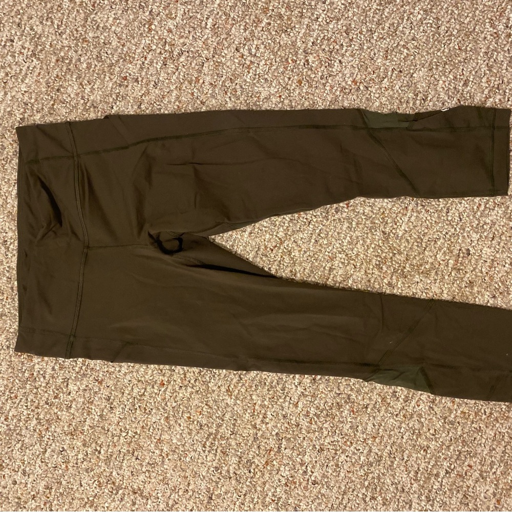 Lululemon Women’s Olive Green Leggings Size 6